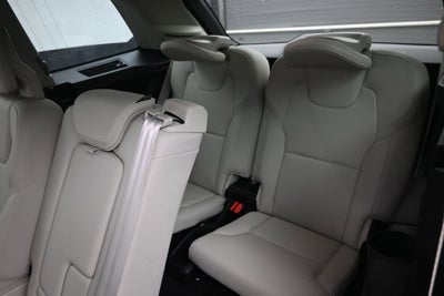 2025 Volvo XC90 Plus