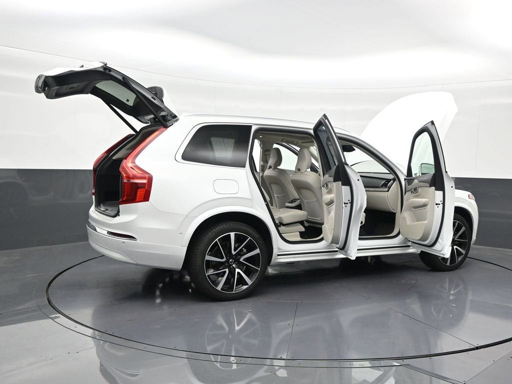 2025 Volvo XC90 Plus