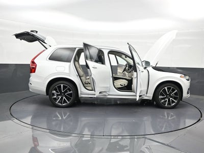 2025 Volvo XC90 Plus