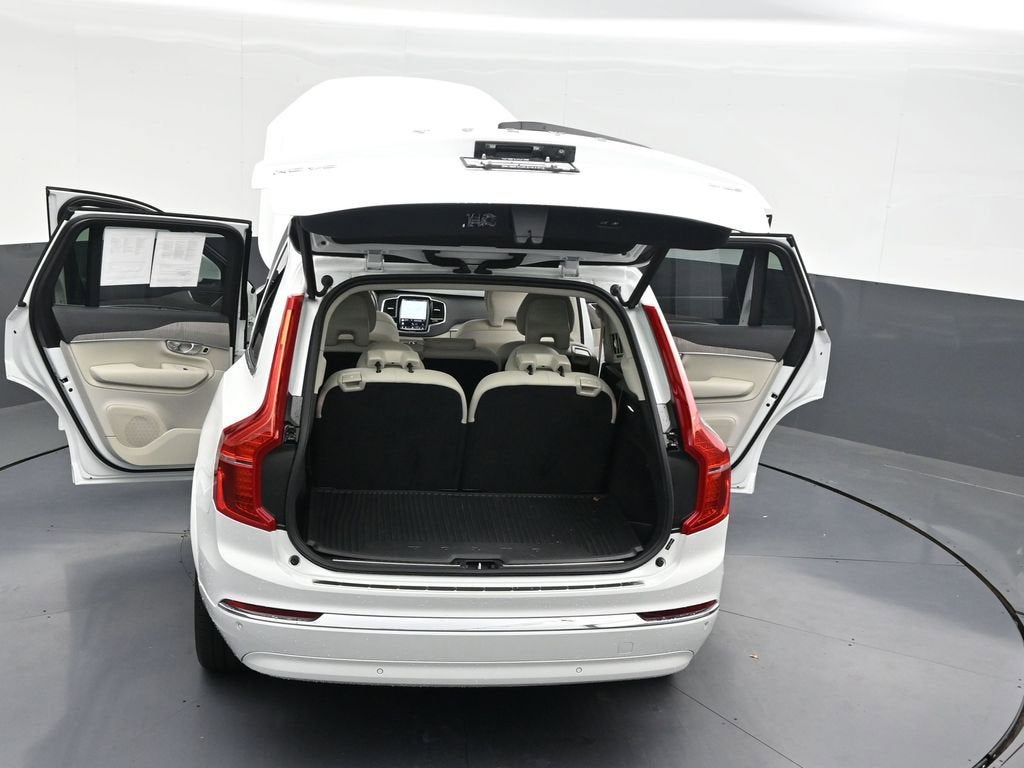 2025 Volvo XC90 Plus