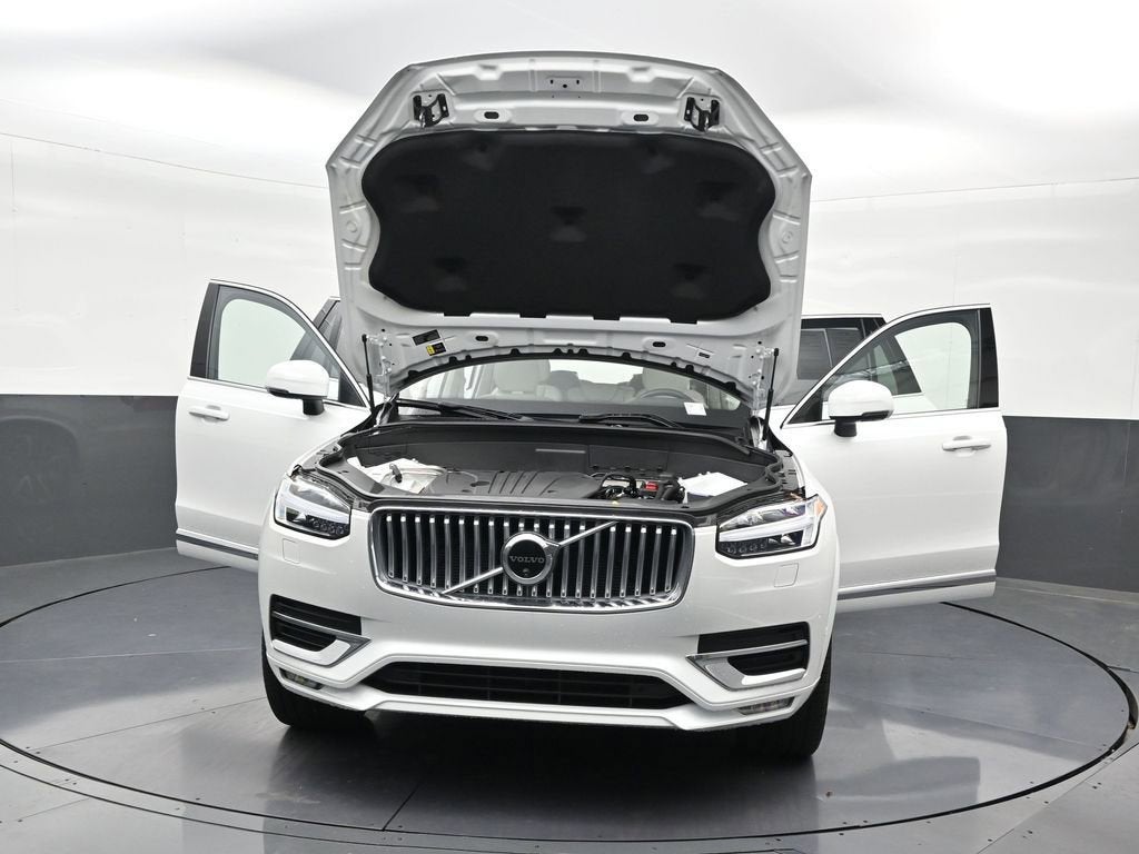 2025 Volvo XC90 Plus