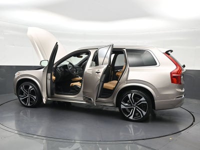 2025 Volvo XC90 B5 Ultra
