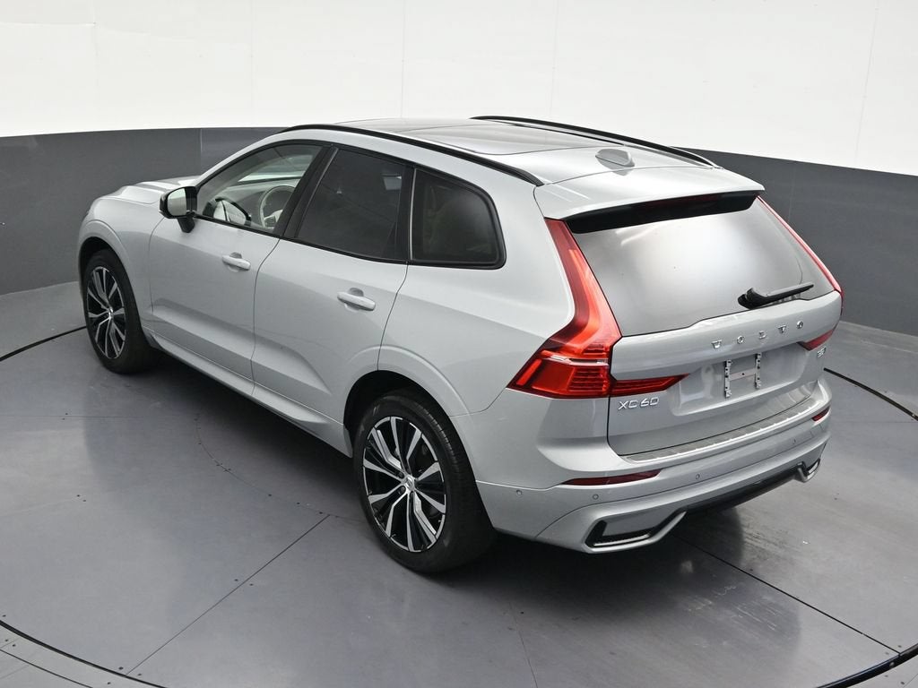 2025 Volvo XC60 B5 Plus