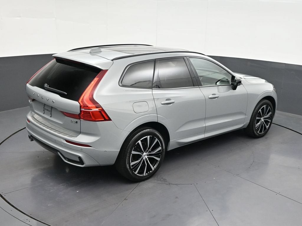2025 Volvo XC60 B5 Plus