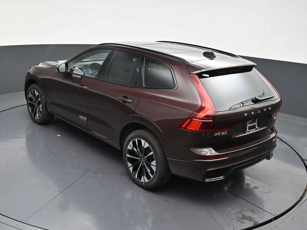 2026 Volvo XC60 Plus