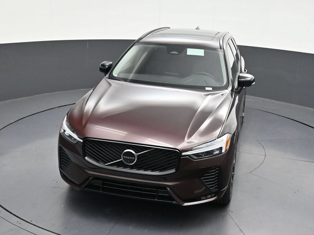 2026 Volvo XC60 Plus