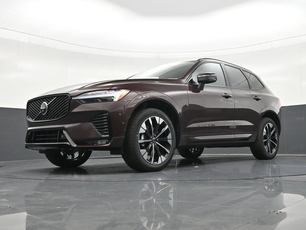 2026 Volvo XC60 Plus