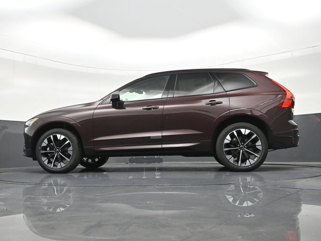 2026 Volvo XC60 Plus