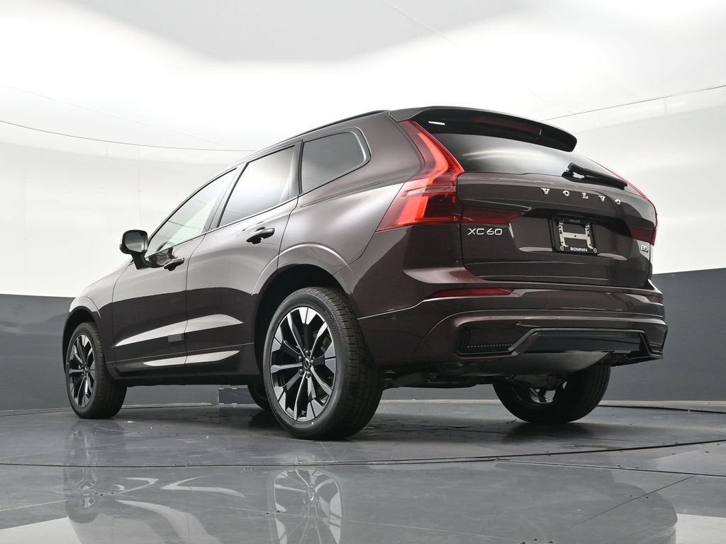 2026 Volvo XC60 Plus