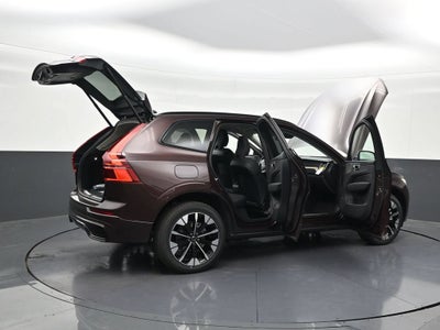 2026 Volvo XC60 Plus