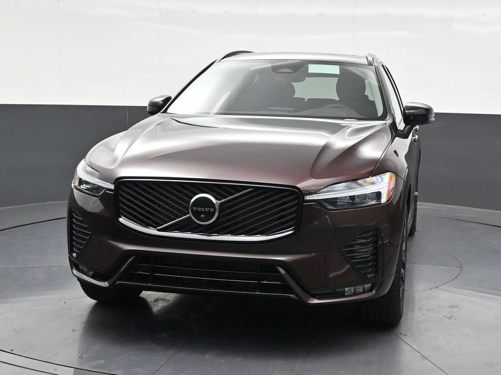 2026 Volvo XC60 Plus
