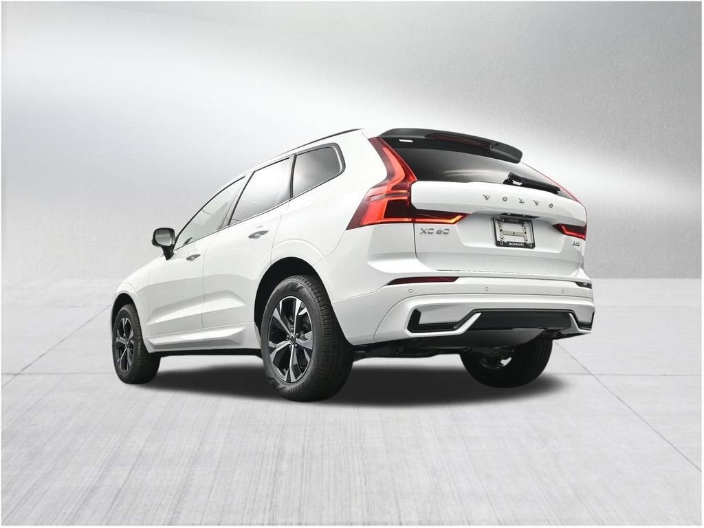 2026 Volvo XC60 Core