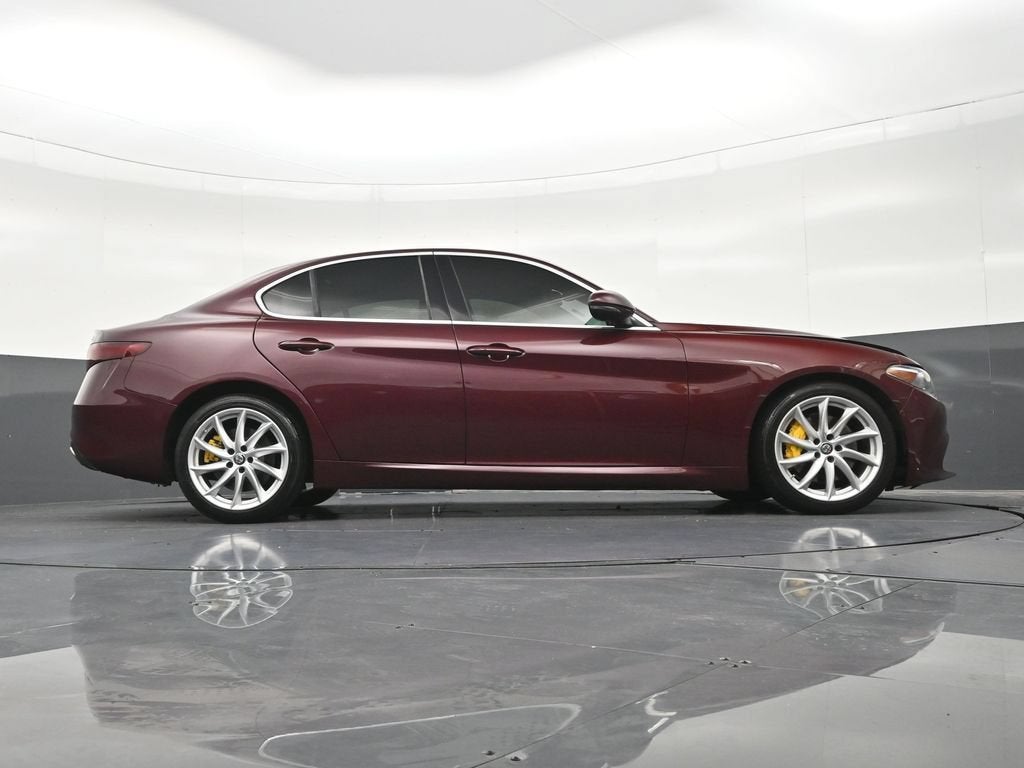 2019 Alfa Romeo Giulia 4DR SDN RWD