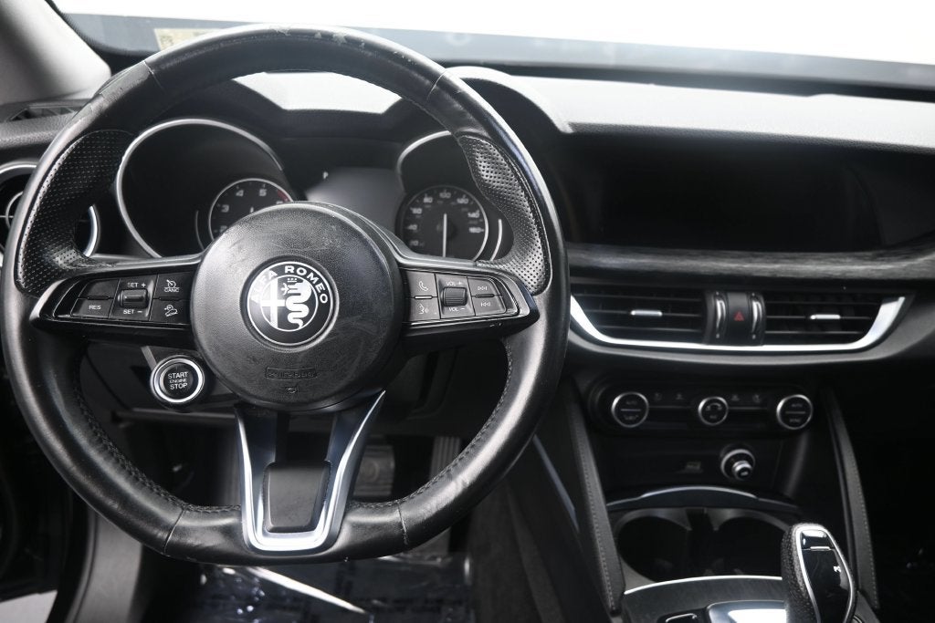 2020 Alfa Romeo Stelvio Sport