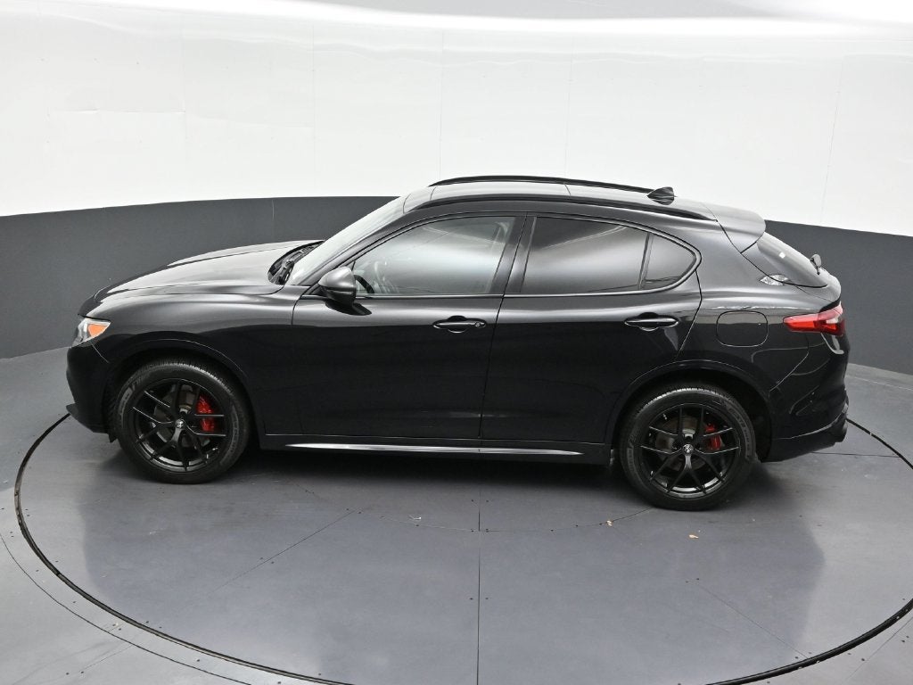 2020 Alfa Romeo Stelvio Sport