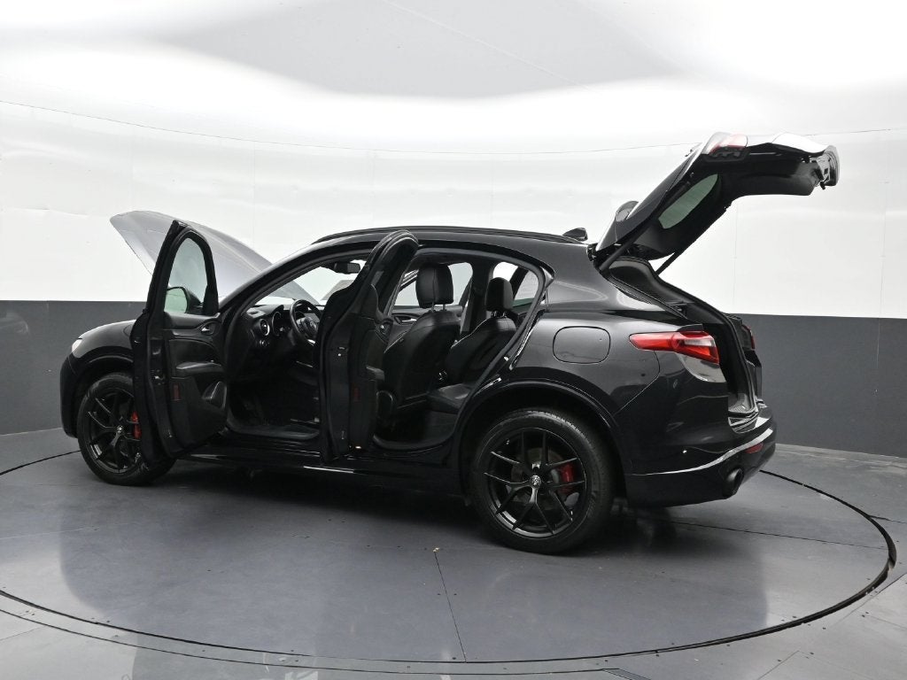 2020 Alfa Romeo Stelvio Sport