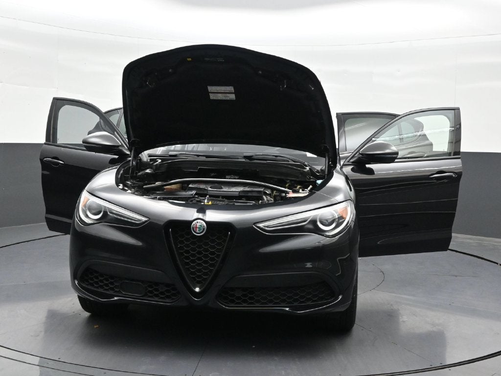 2020 Alfa Romeo Stelvio Sport
