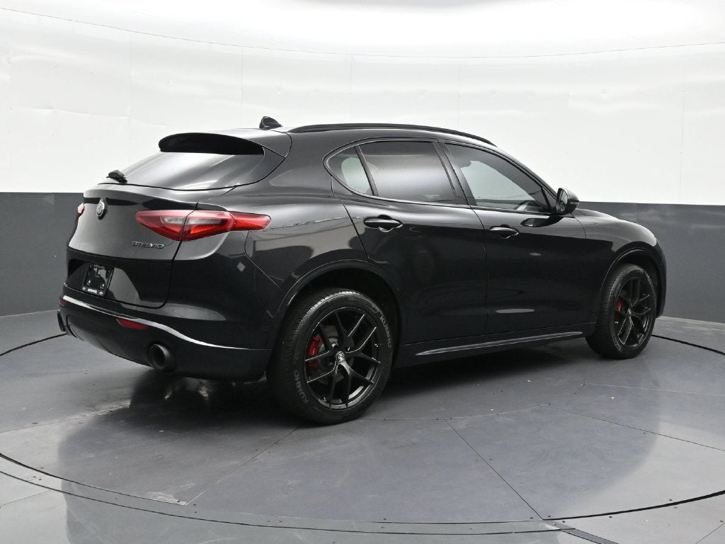2020 Alfa Romeo Stelvio Sport