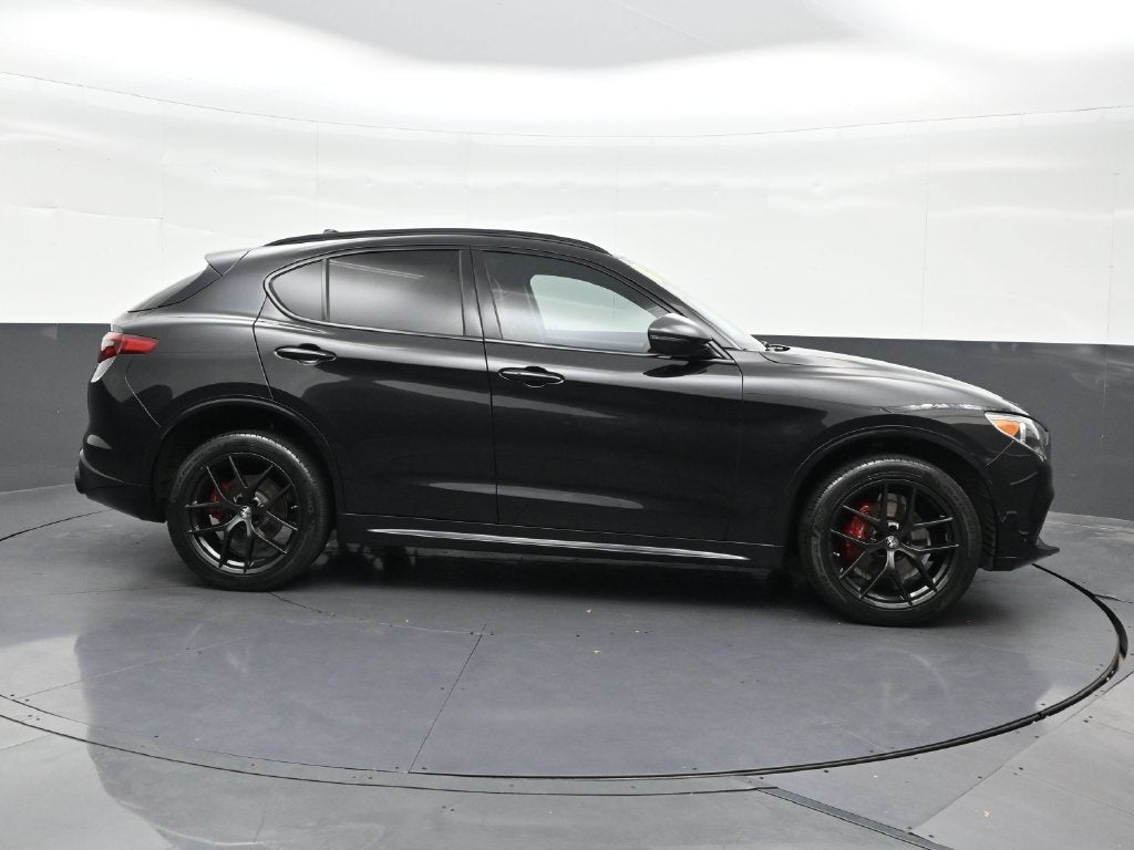 2020 Alfa Romeo Stelvio Sport