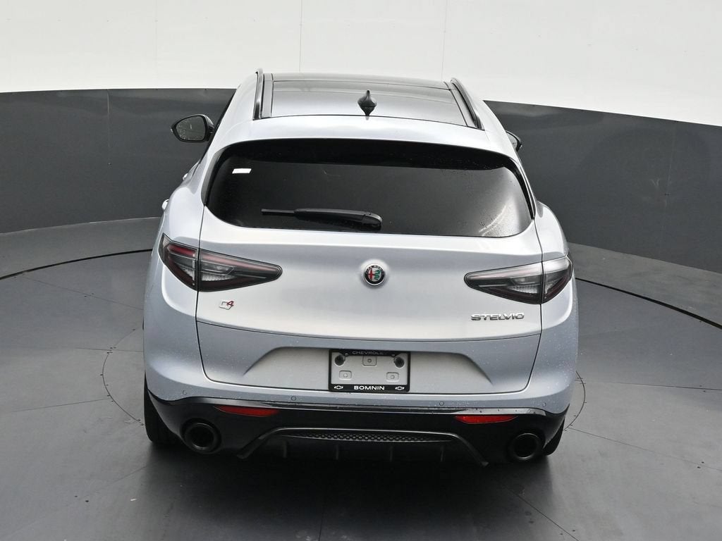 2025 Alfa Romeo Stelvio Sprint AWD