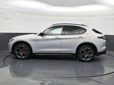 2025 Alfa Romeo Stelvio Sprint AWD