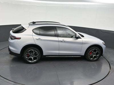2025 Alfa Romeo Stelvio Sprint AWD