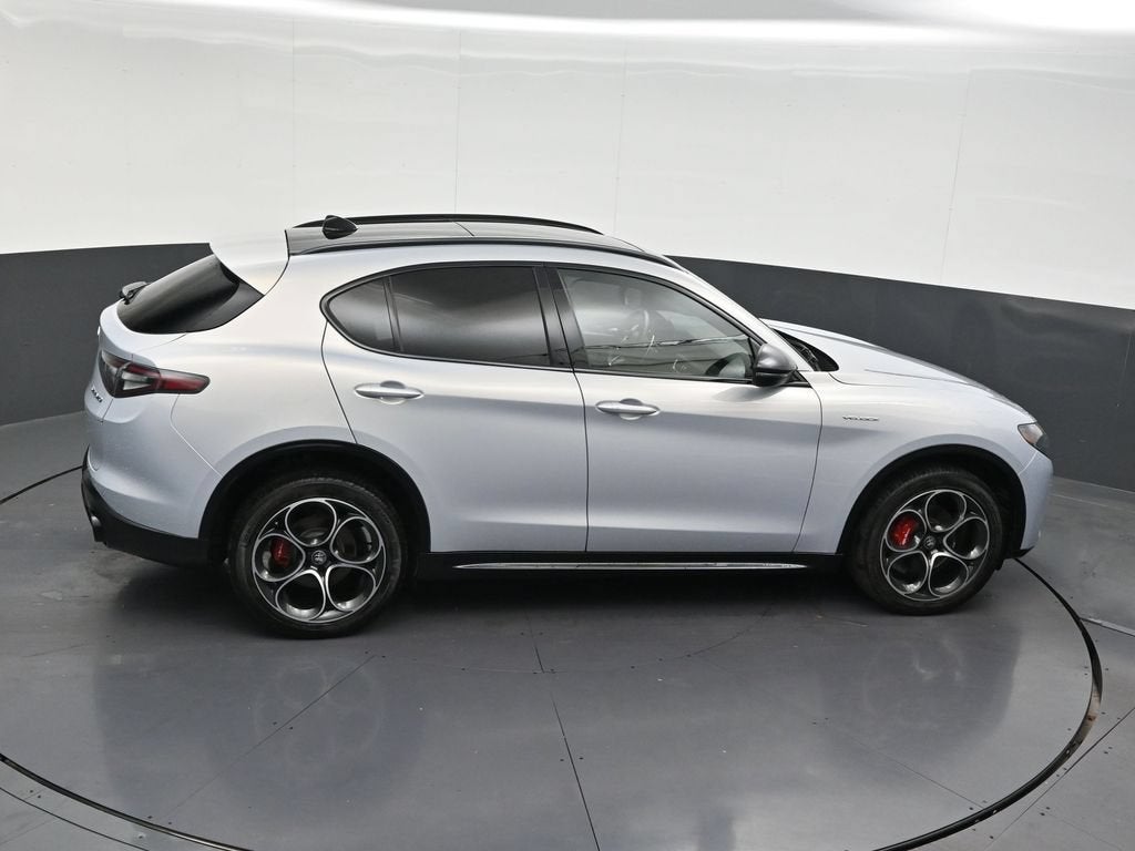 2025 Alfa Romeo Stelvio Sprint AWD