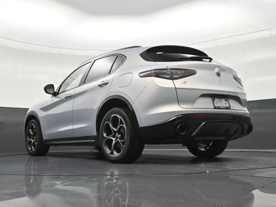 2025 Alfa Romeo Stelvio Sprint AWD