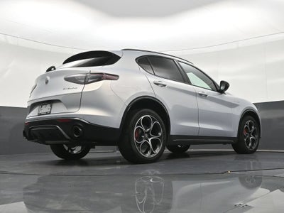 2025 Alfa Romeo Stelvio Sprint AWD