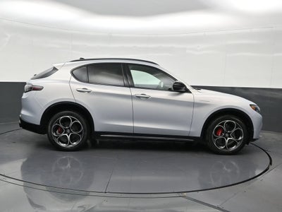 2025 Alfa Romeo Stelvio Sprint AWD