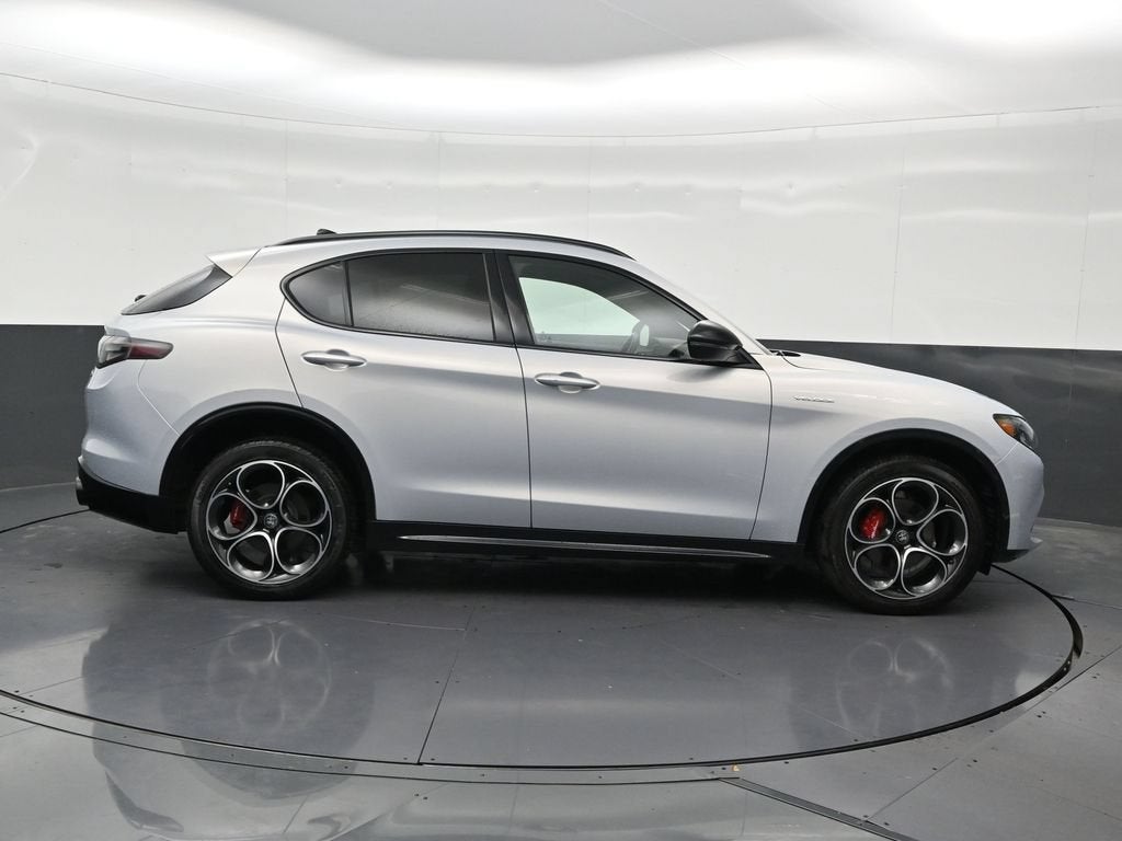 2025 Alfa Romeo Stelvio Sprint AWD