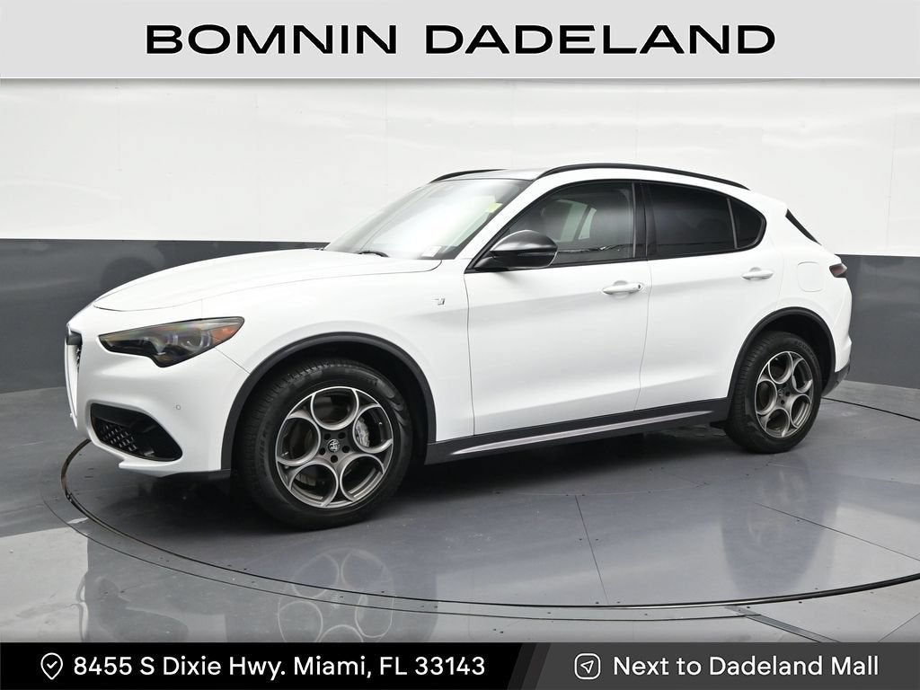 2024 Alfa Romeo Stelvio Ti