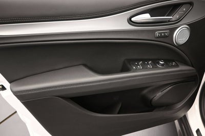 2024 Alfa Romeo Stelvio Ti