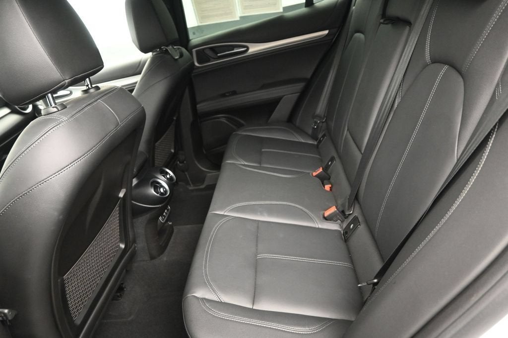 2024 Alfa Romeo Stelvio Ti