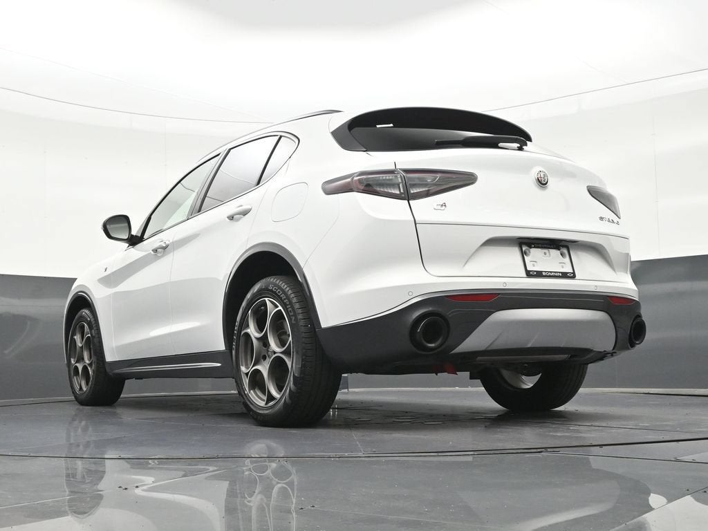2024 Alfa Romeo Stelvio Ti
