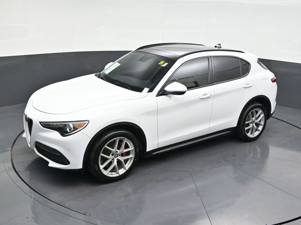 2019 Alfa Romeo Stelvio Ti Sport