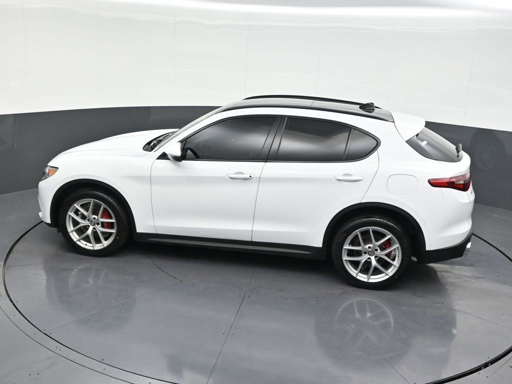 2019 Alfa Romeo Stelvio Ti Sport