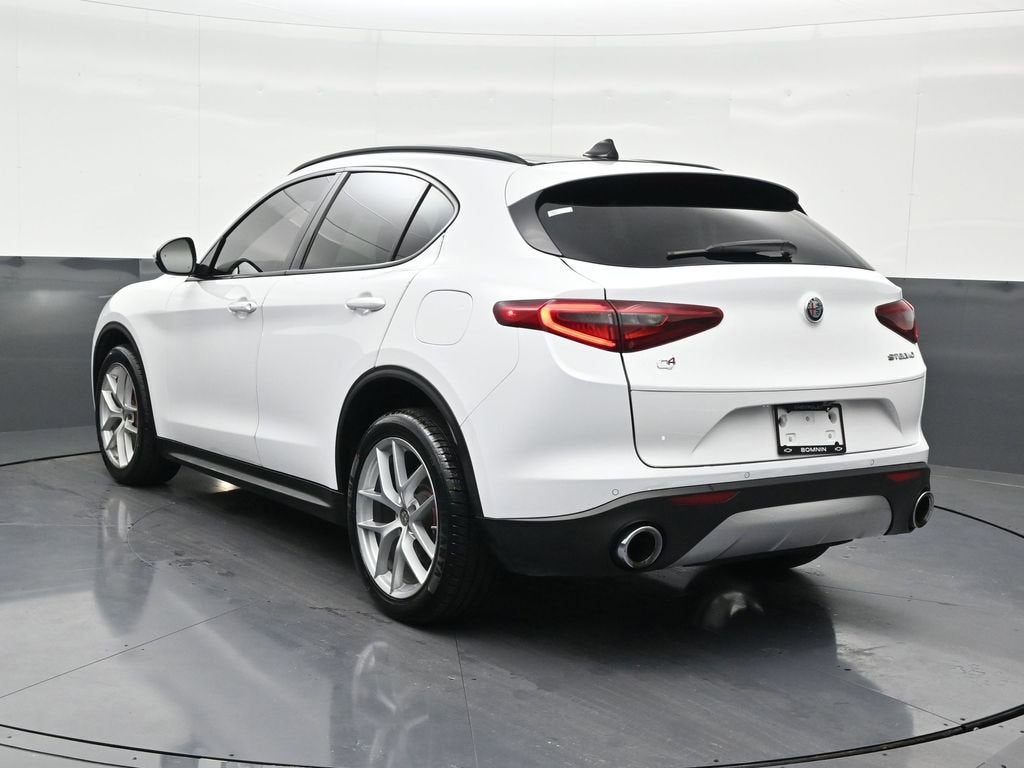 2019 Alfa Romeo Stelvio Ti Sport