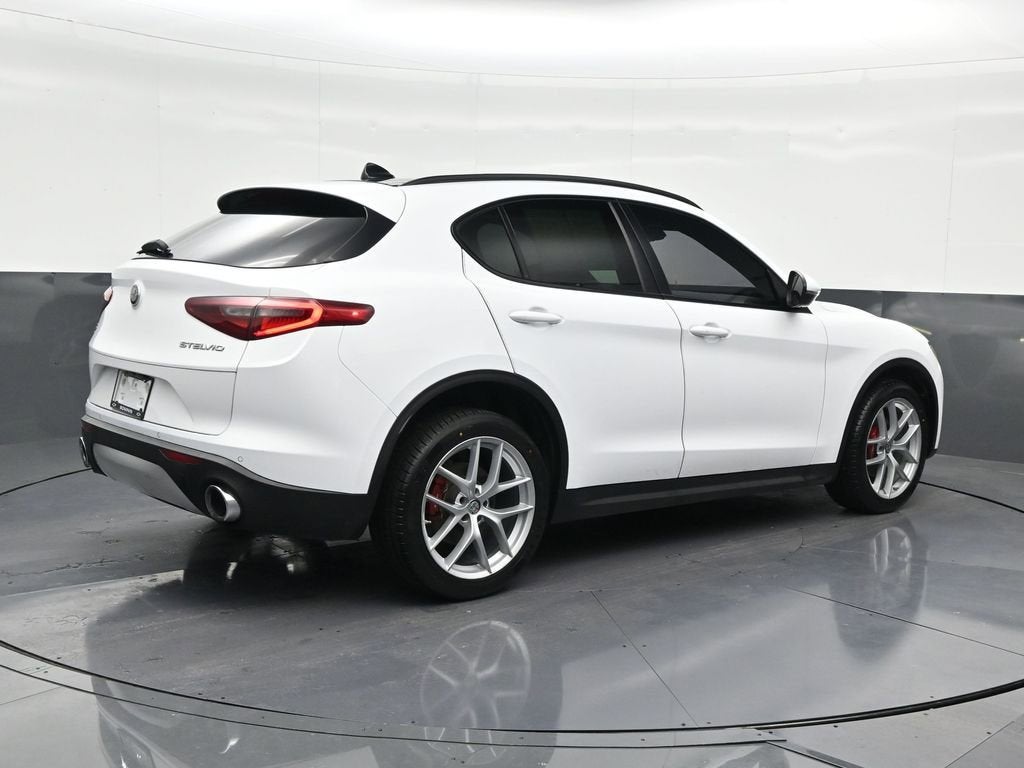 2019 Alfa Romeo Stelvio Ti Sport
