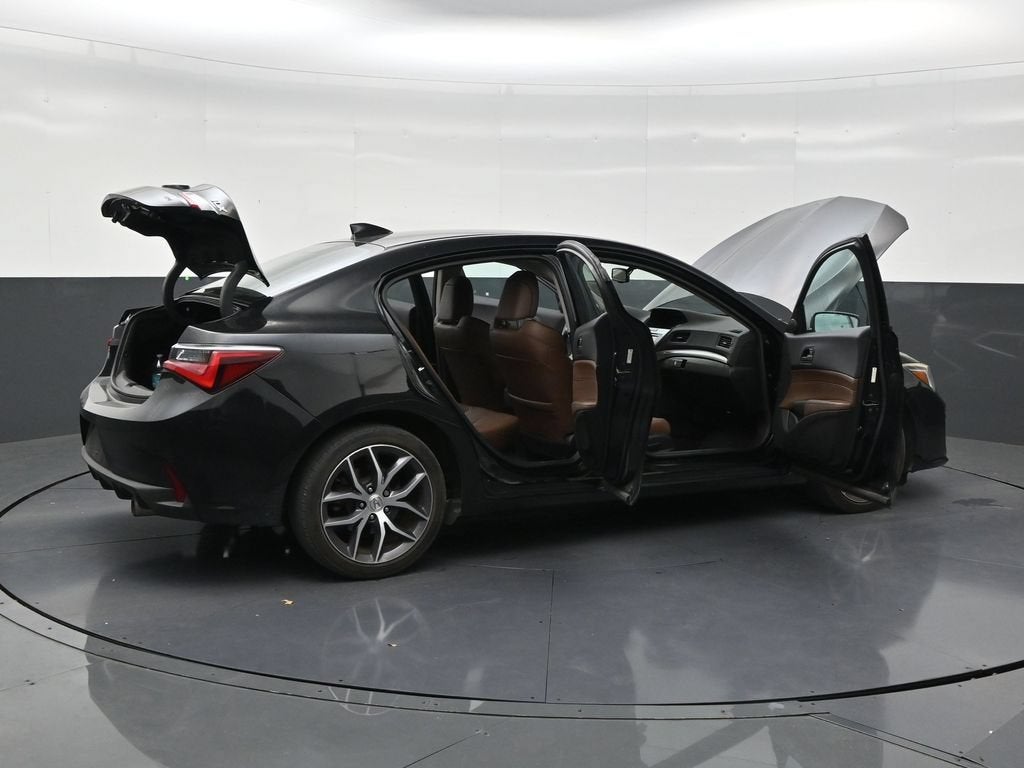 2019 Acura ILX w/Premium Pkg