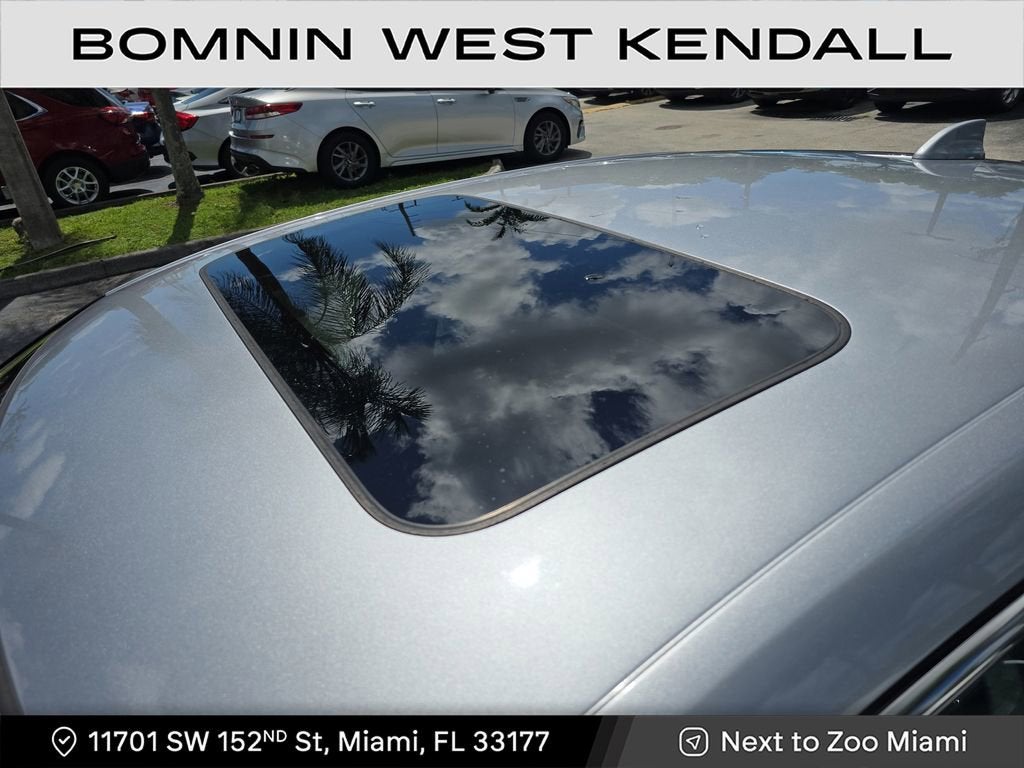 2022 Honda Civic Hatchback EX-L