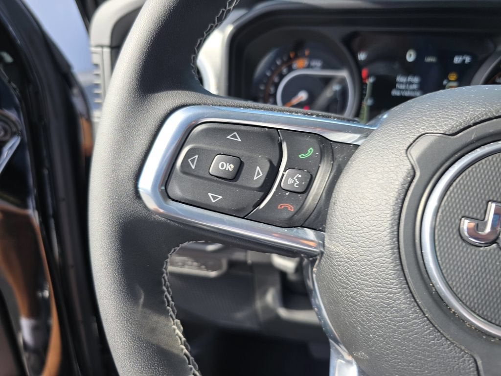 2025 Jeep Wrangler 4-Door Sahara 4x4