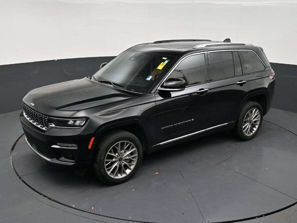 2023 Jeep Grand Cherokee Summit