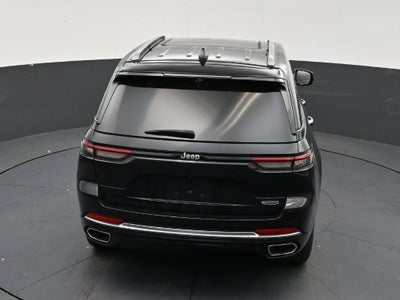 2023 Jeep Grand Cherokee Summit