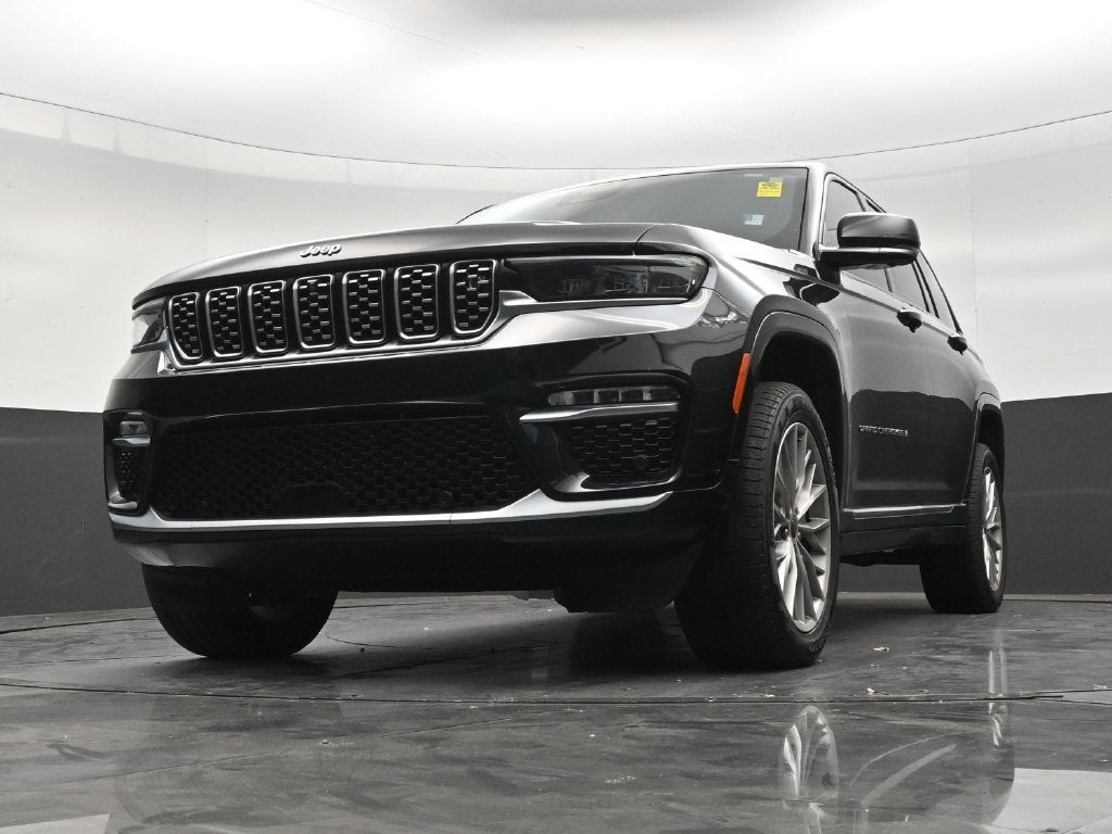 2023 Jeep Grand Cherokee Summit