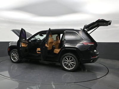 2023 Jeep Grand Cherokee Summit