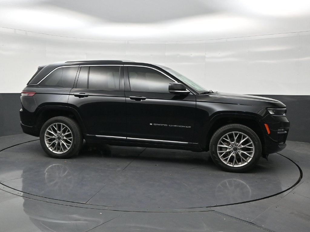 2023 Jeep Grand Cherokee Summit