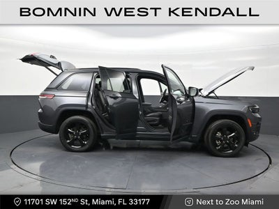 2023 Jeep Grand Cherokee Altitude