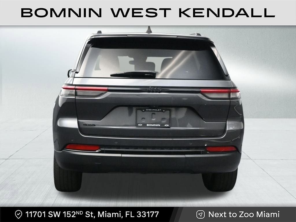 2023 Jeep Grand Cherokee Altitude