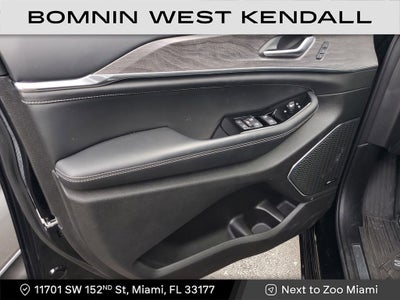 2023 Jeep Grand Cherokee Overland